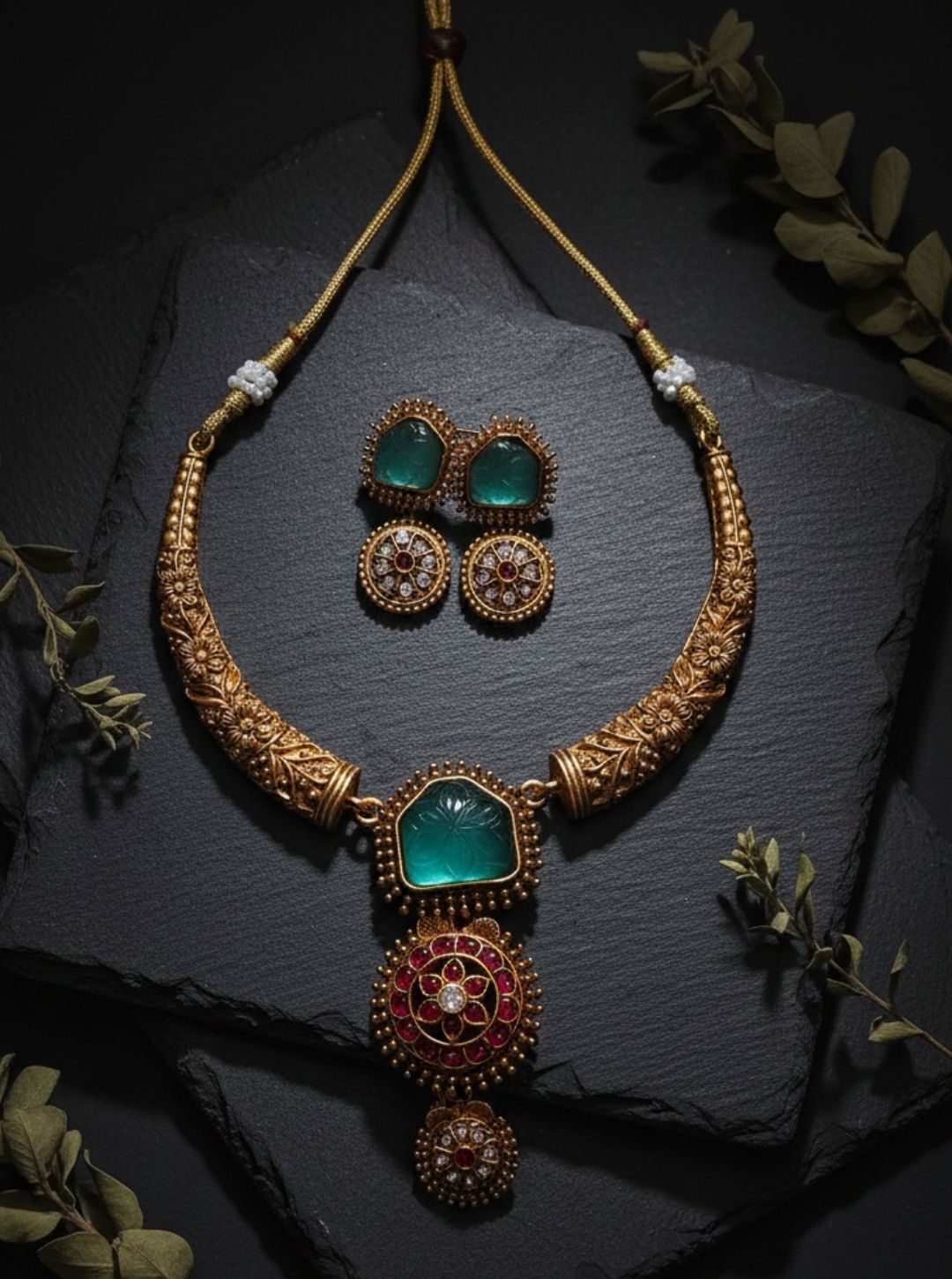 ROYAL KANTI NECKLACE