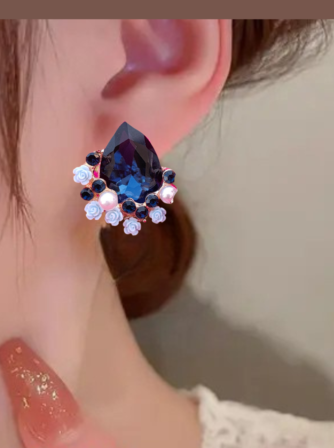 BLOOM DROP EARRINGS