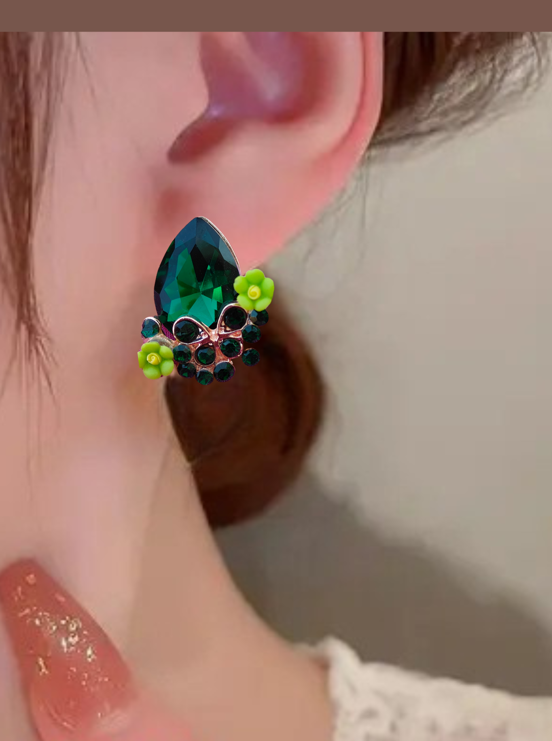 FOREST FLUTTER EARRINGS
