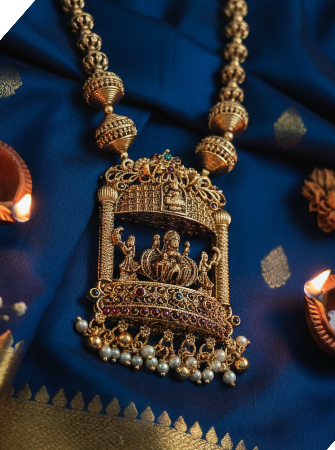 AVANTIKA TEMPLE PENDANT NECKLACE