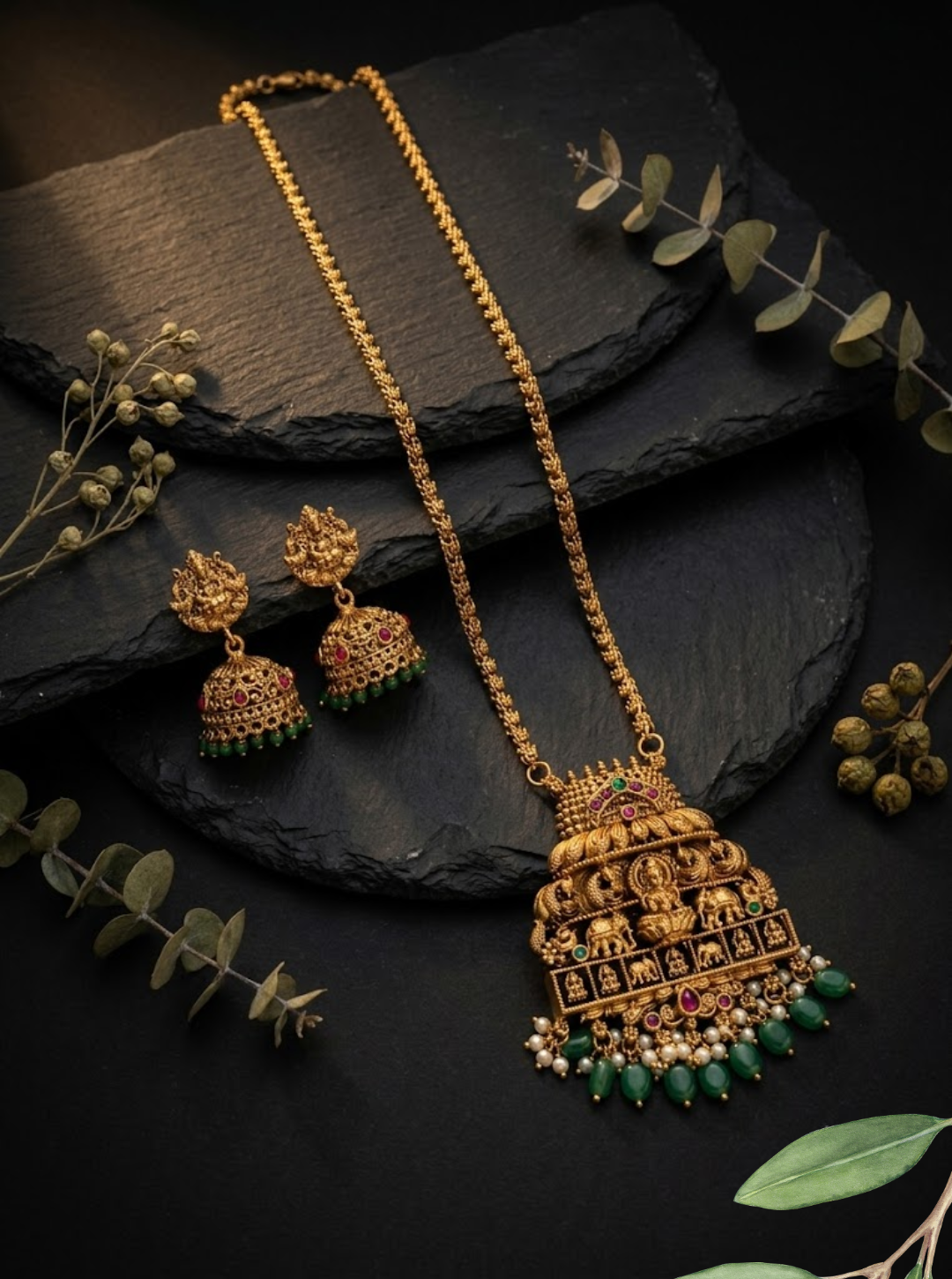 PRIYA DIVINE NECKLACE