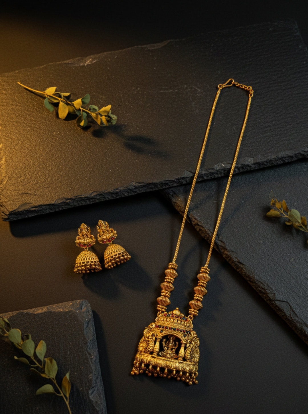 AISHANI TEMPLE LONG PENDANT NECKLACE SET