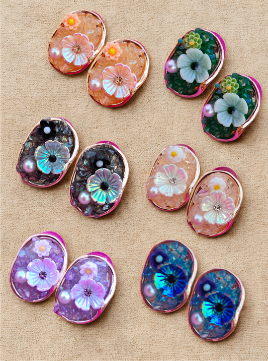 MOONPOND BLOSSOM EARRINGS