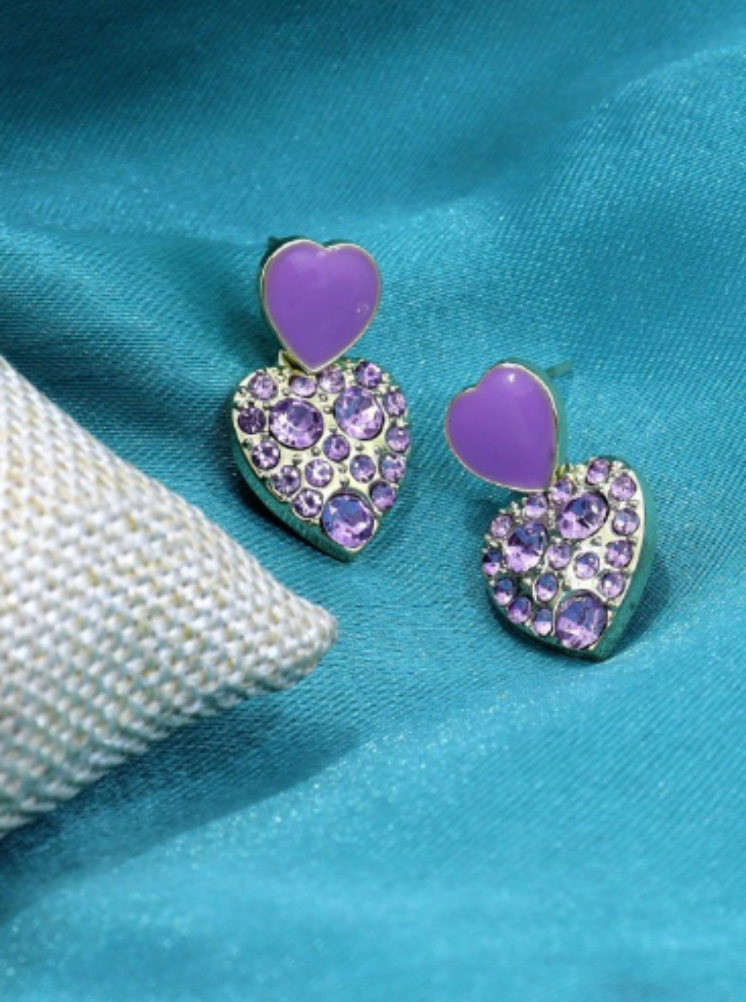 Lightweight lilac and violet sparkle stud earrings – Ladybreeze