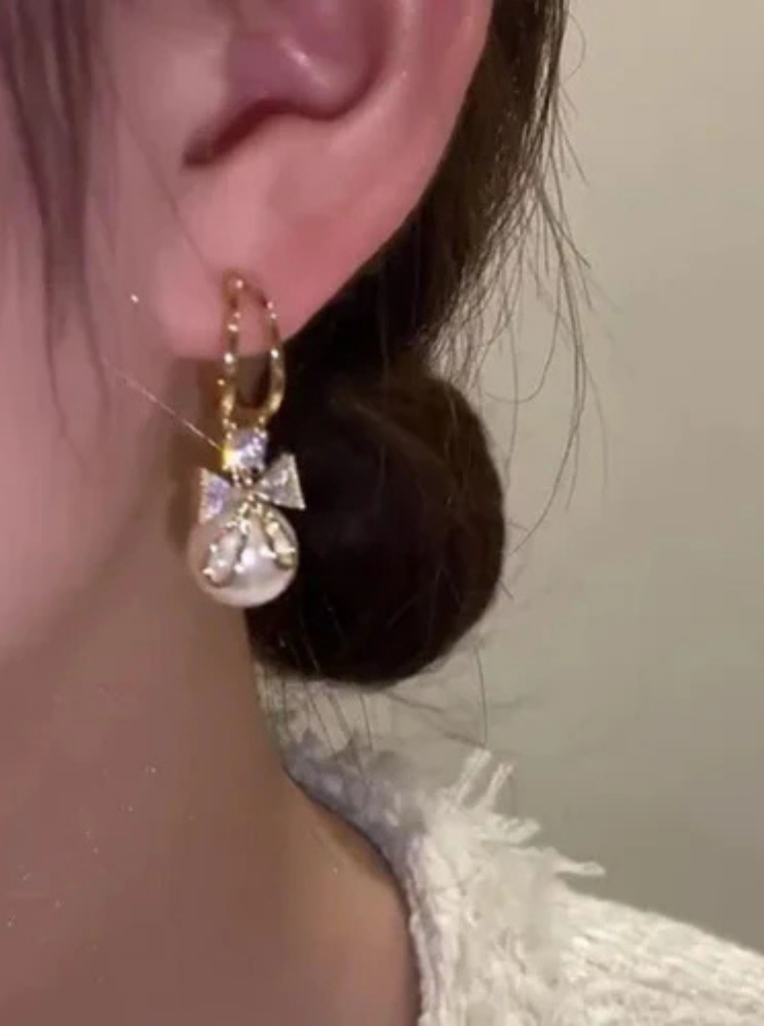 CRYSTAL-BOW PEARL EARRINGS