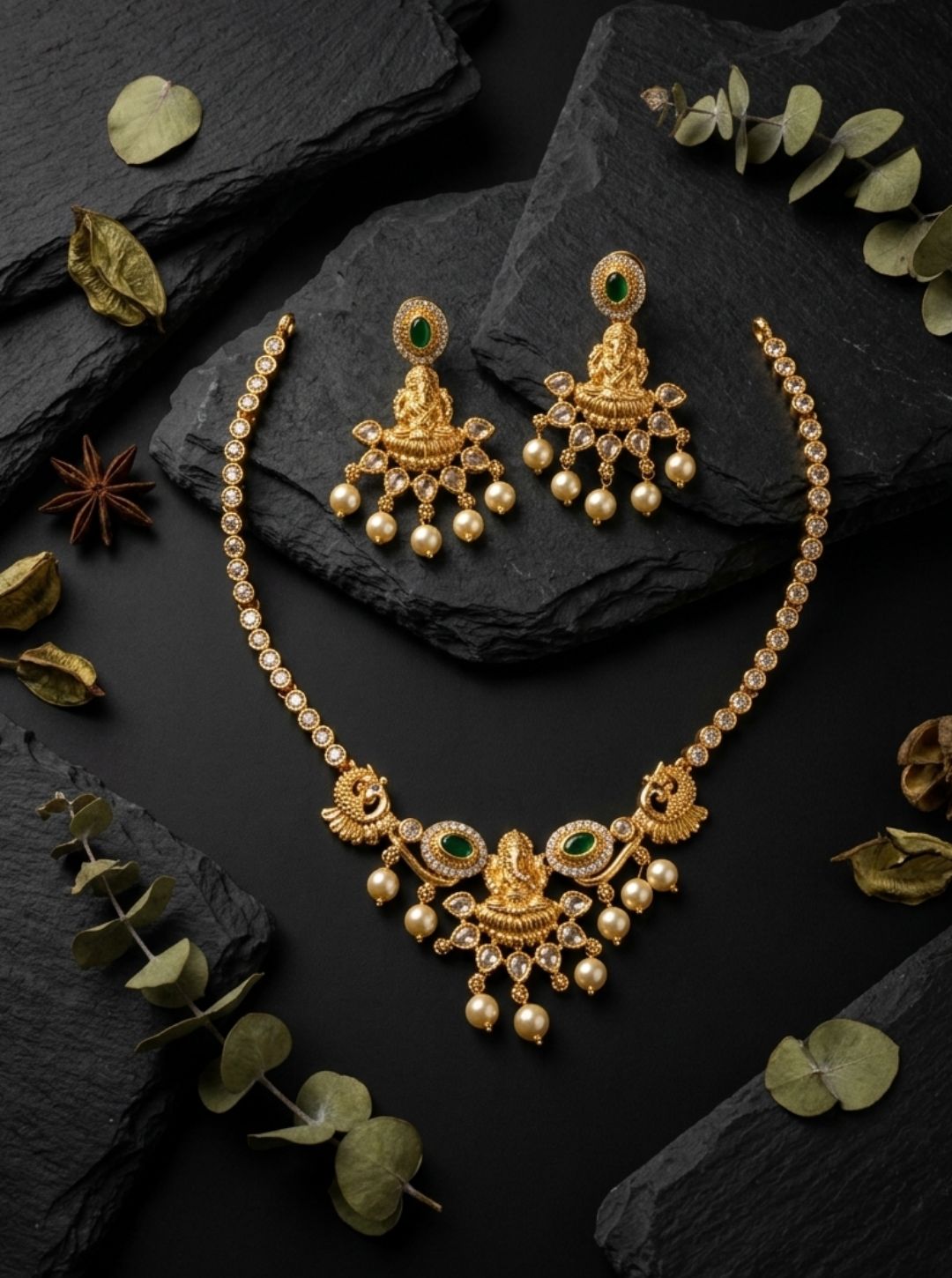 ZIVARA PEACOCK NECKLACE