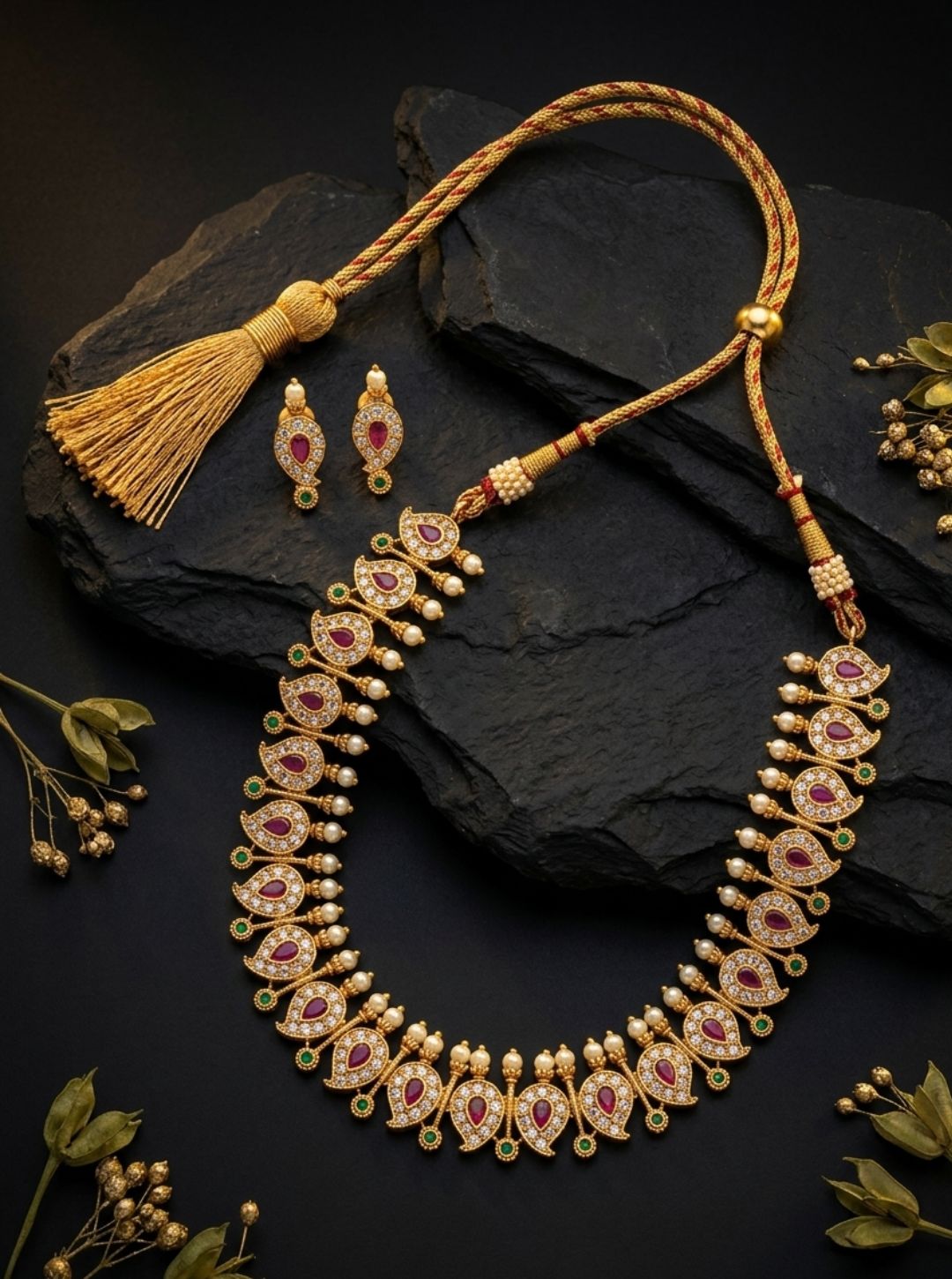 ZYRALEE  GRANDE NECKLACE