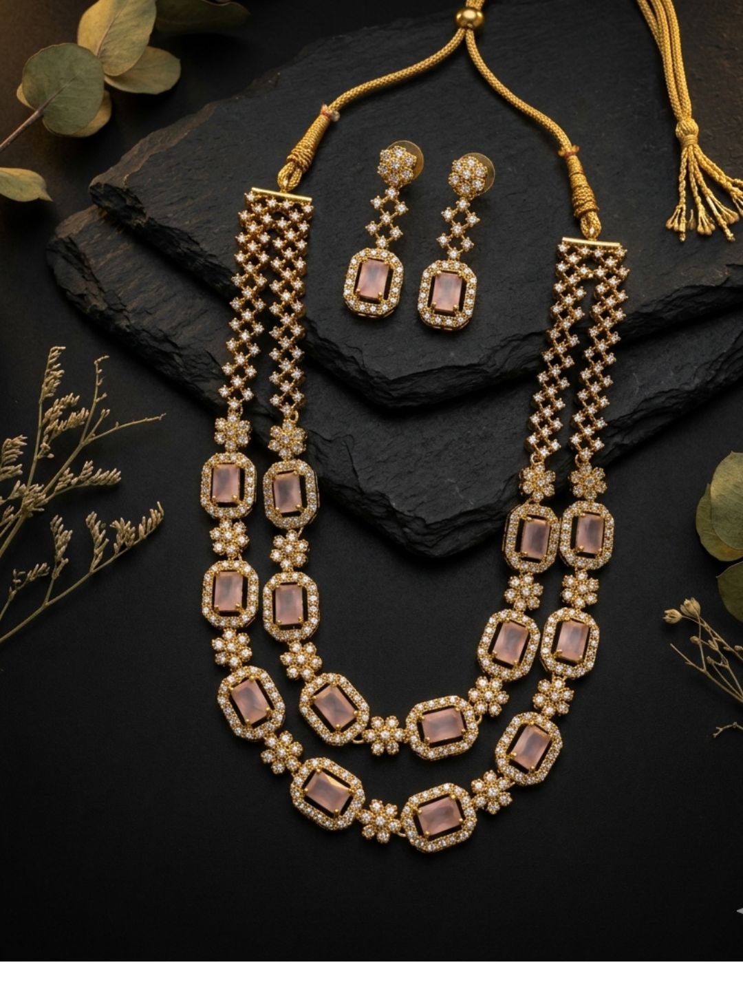 VRITHIKA LUXE NECKLACE