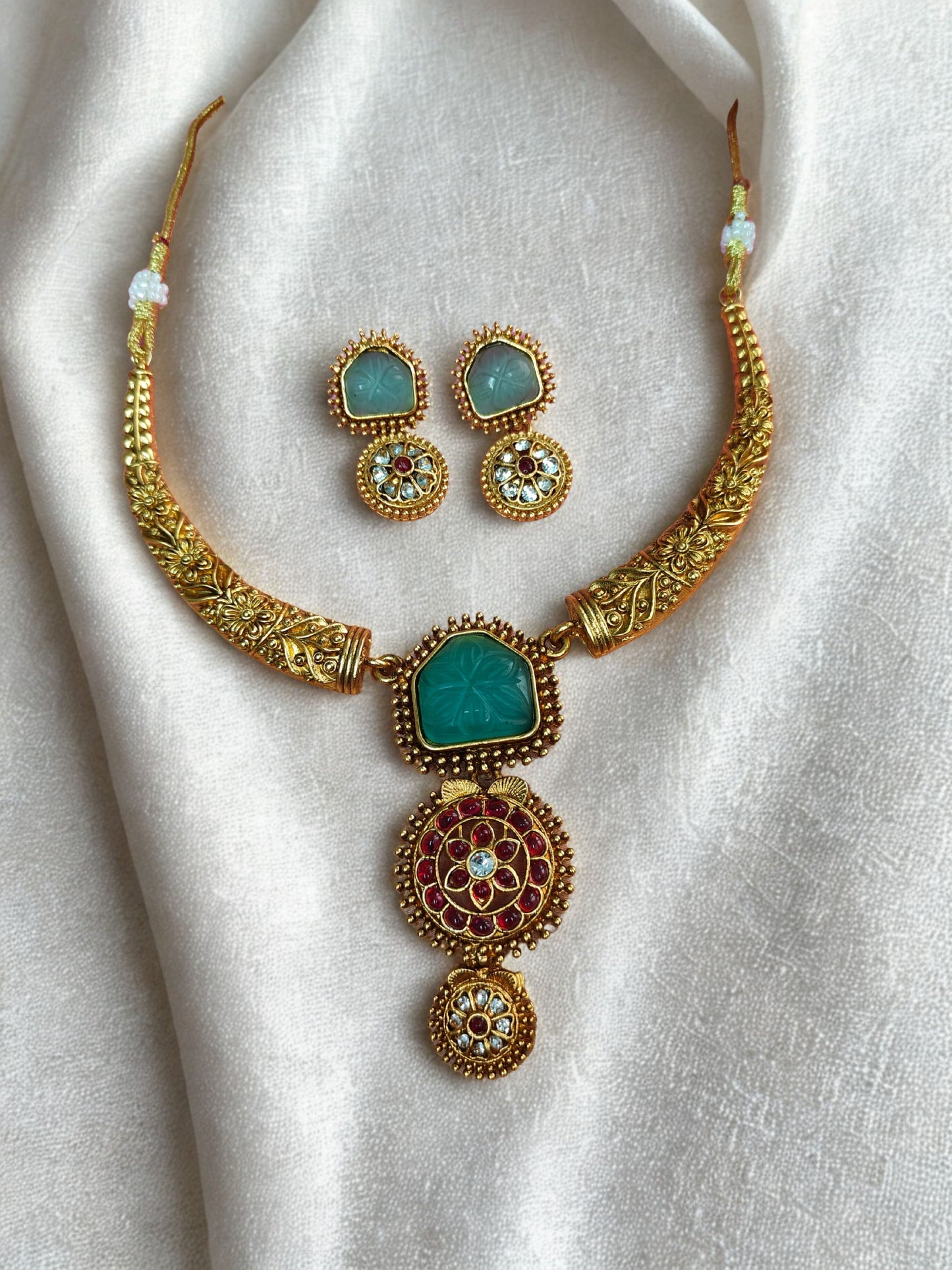 kanti necklace set