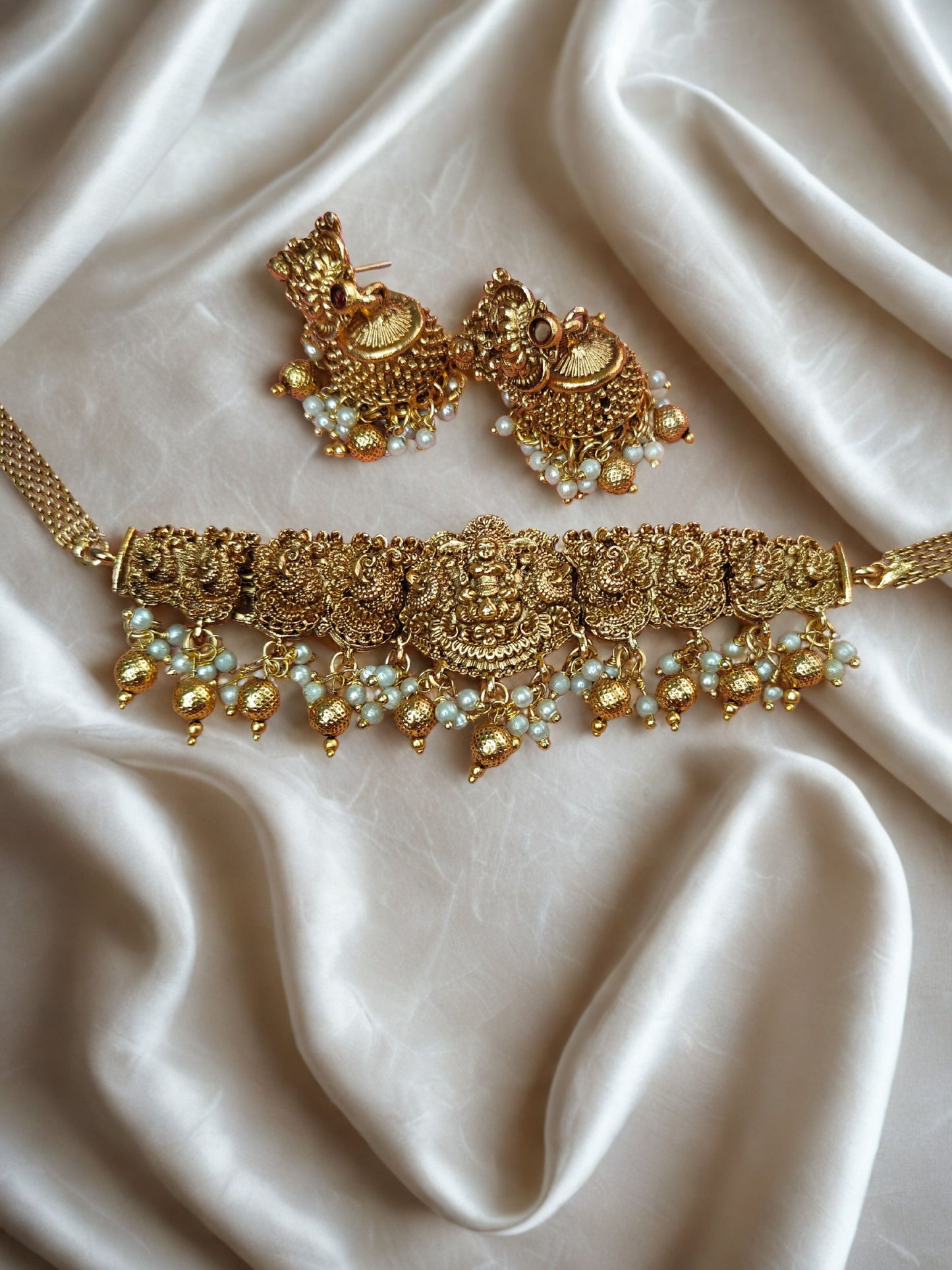 PEACOCK TEMPLE-SET NECKLACE