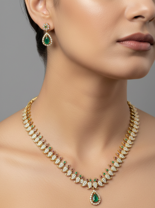 AARIKA DIAMOND-LIKE NECKLACE