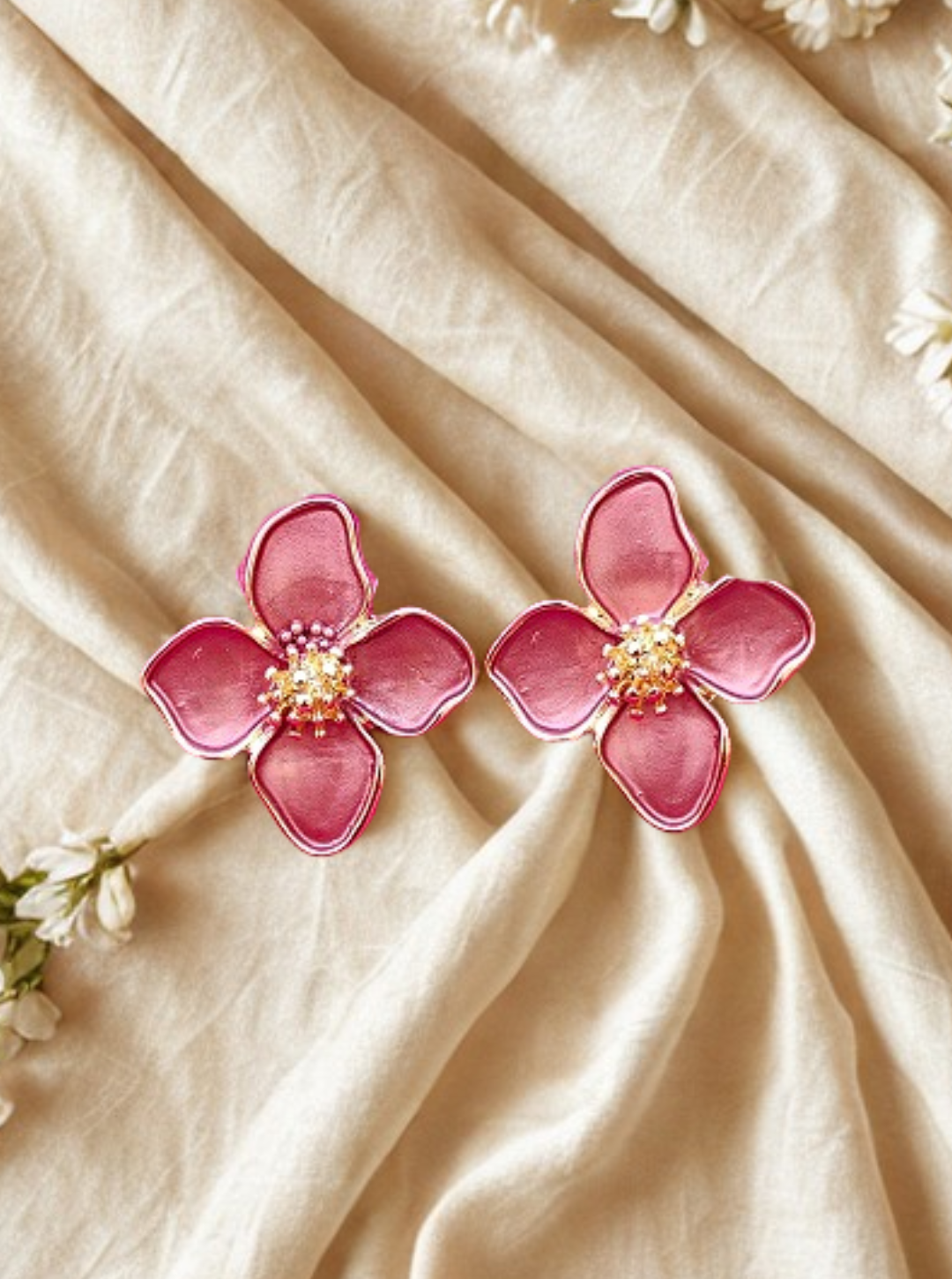 FLORAL STUD EARRINGS