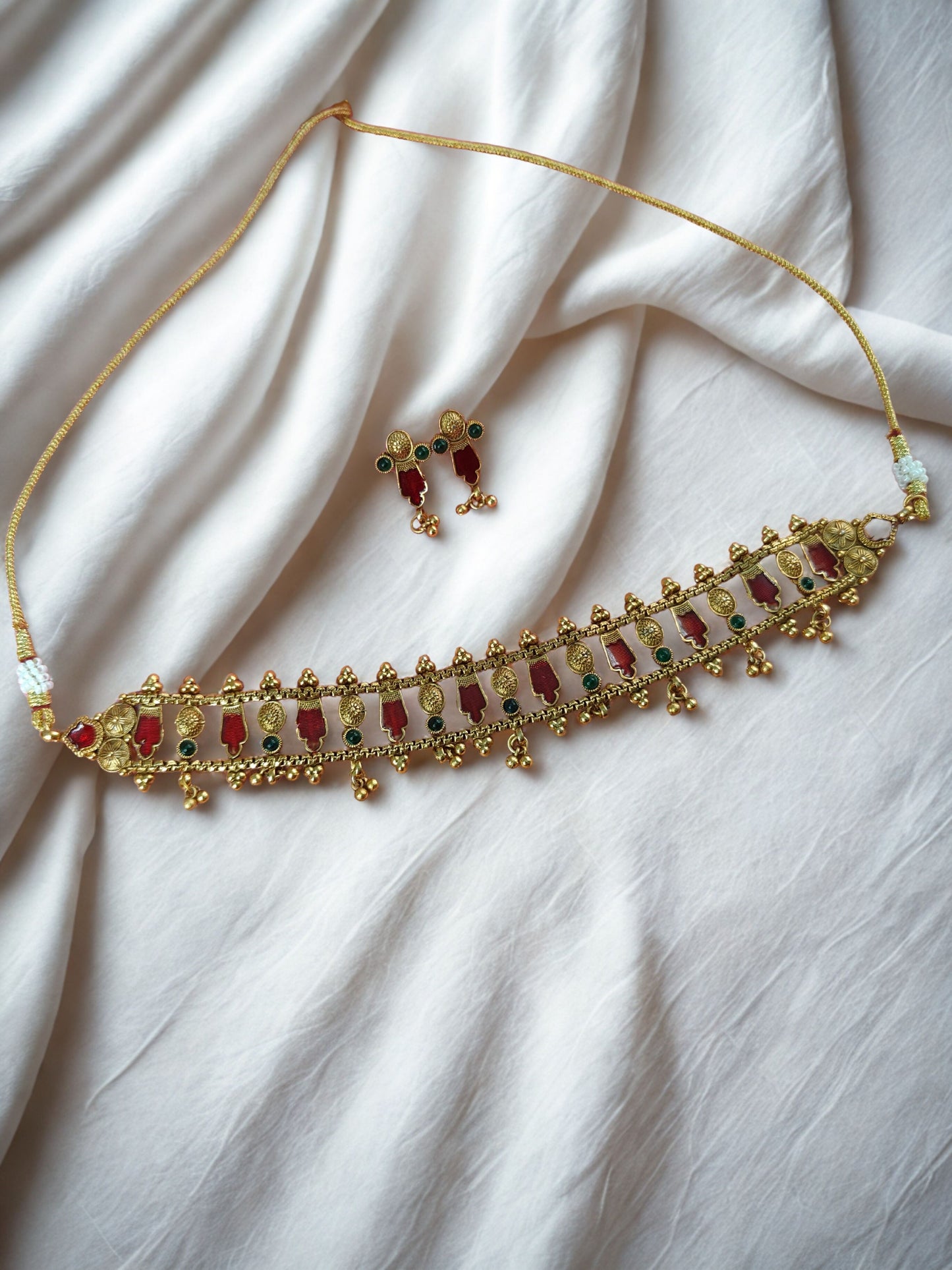 RIDHIMA CHOKER NECKLACE