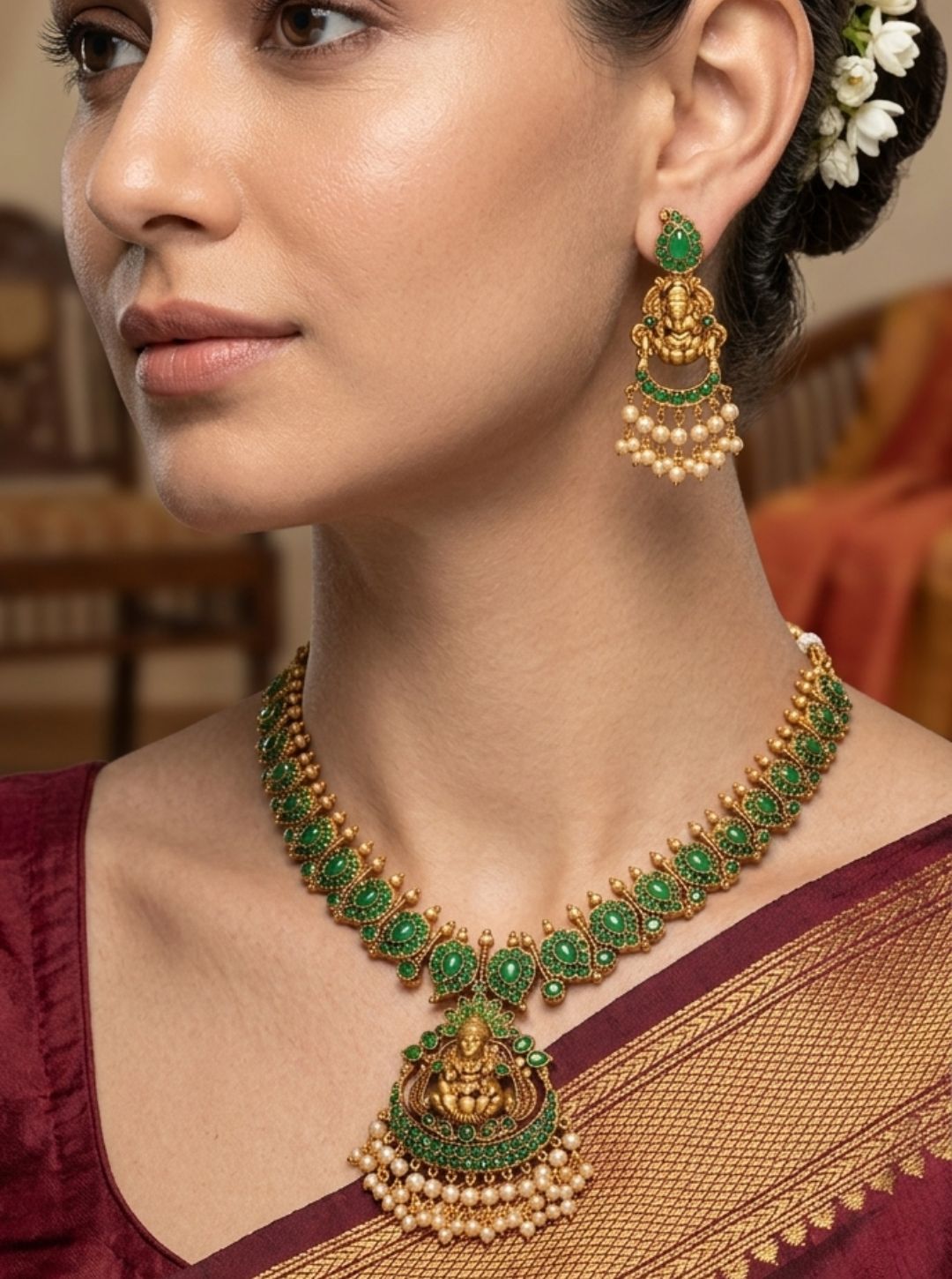 LAKSHMI DEVI GRAND TEMPLE NECKLACE