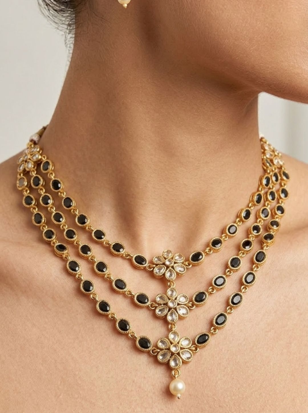 Floral layered necklace