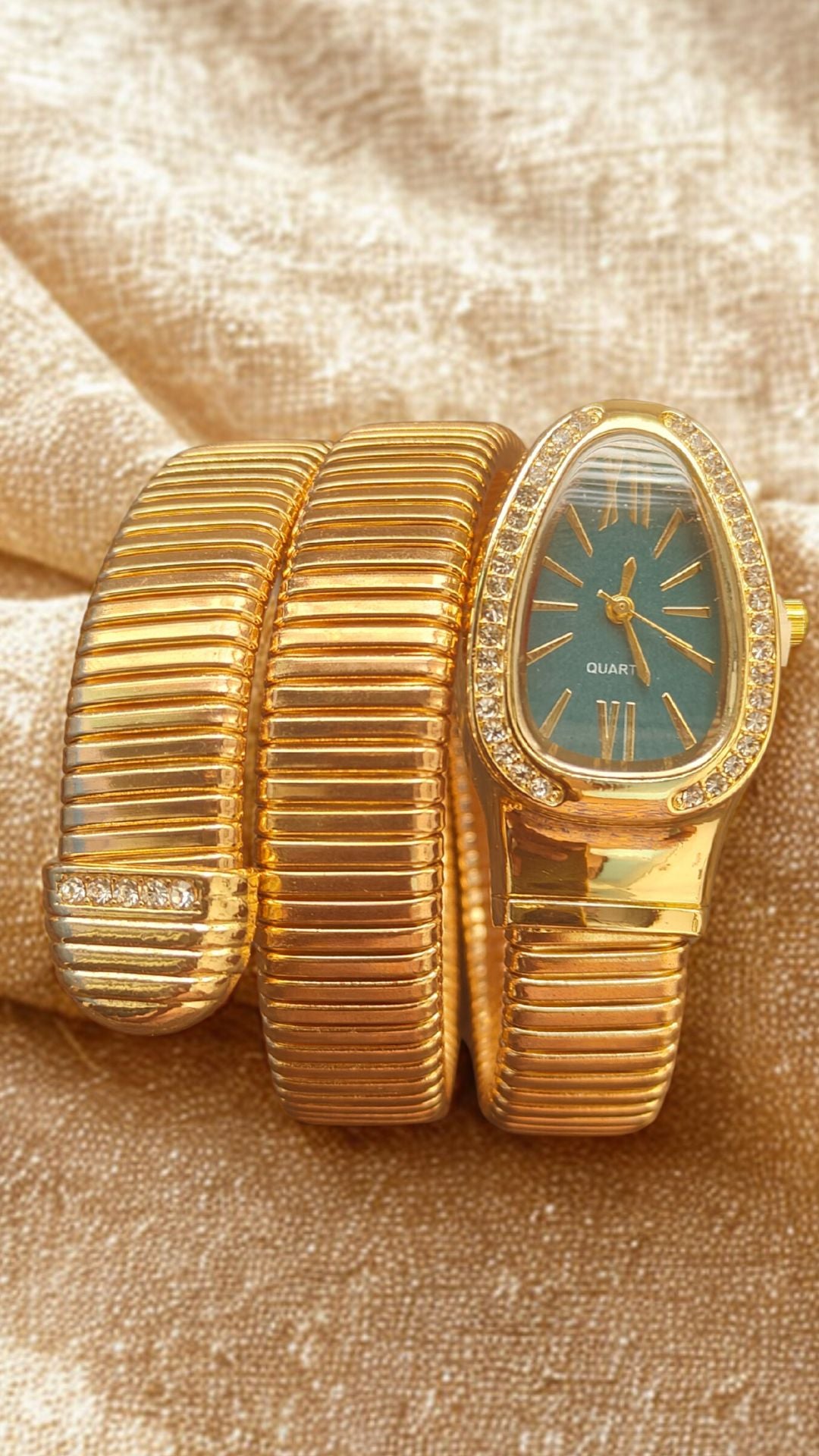 GOLD SERPENT LUXE WATCHES (B)