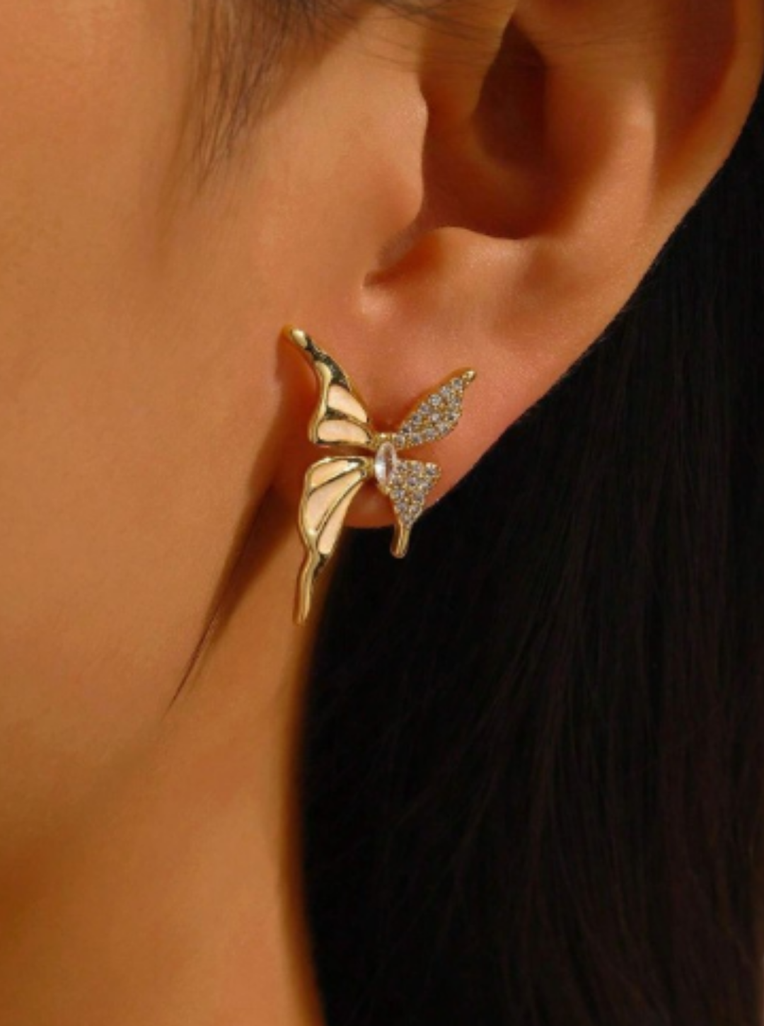 GOLDEN BUTTERFLY EARRINGS