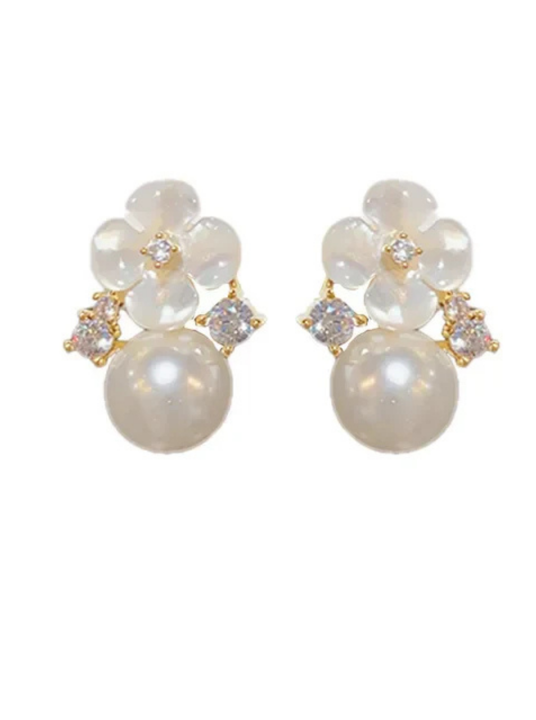 BLOSSON-PEARL STUD EARRINGS