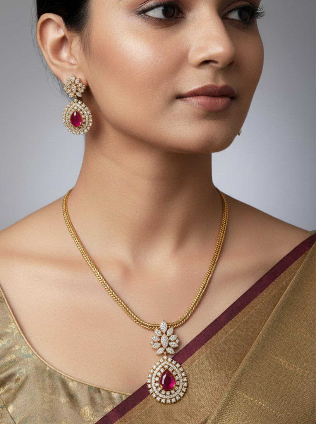 ROYAL BLOOM PENDANT NECKLACE SET