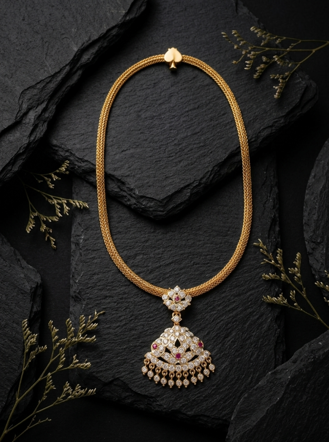 AAHANA ATTIGAI NECKLACE