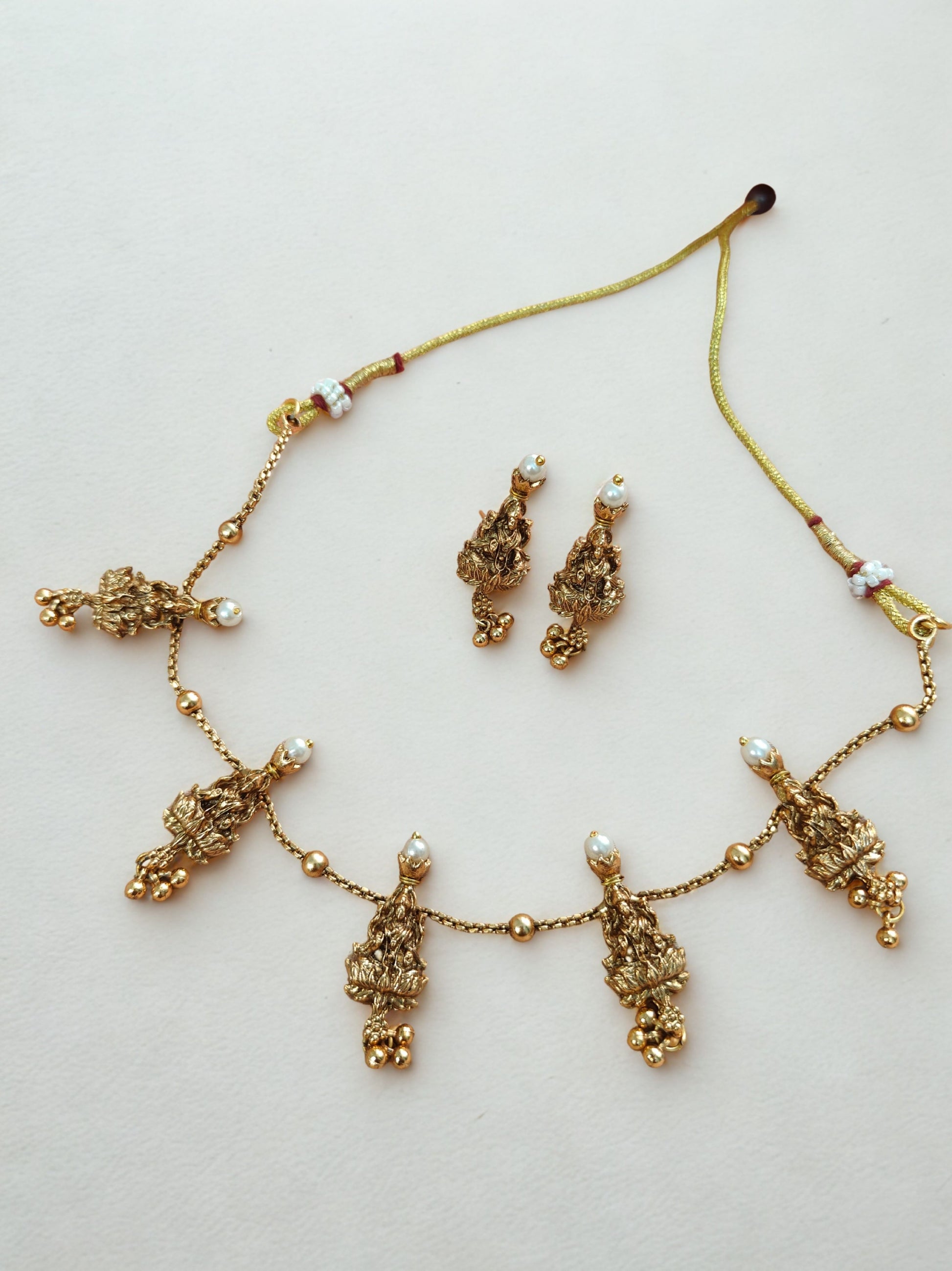 Lakshmi choker necklace