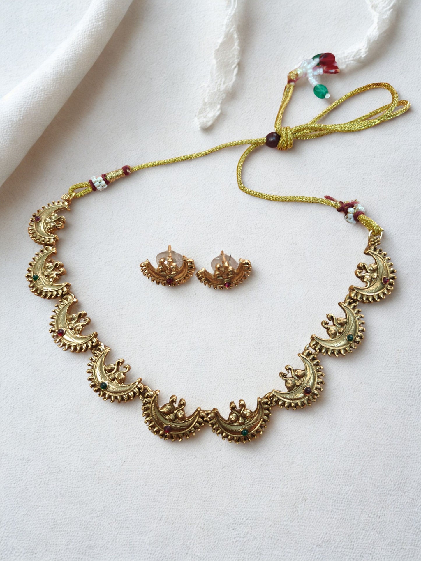 CHANDINI MAYUR NECKLACE