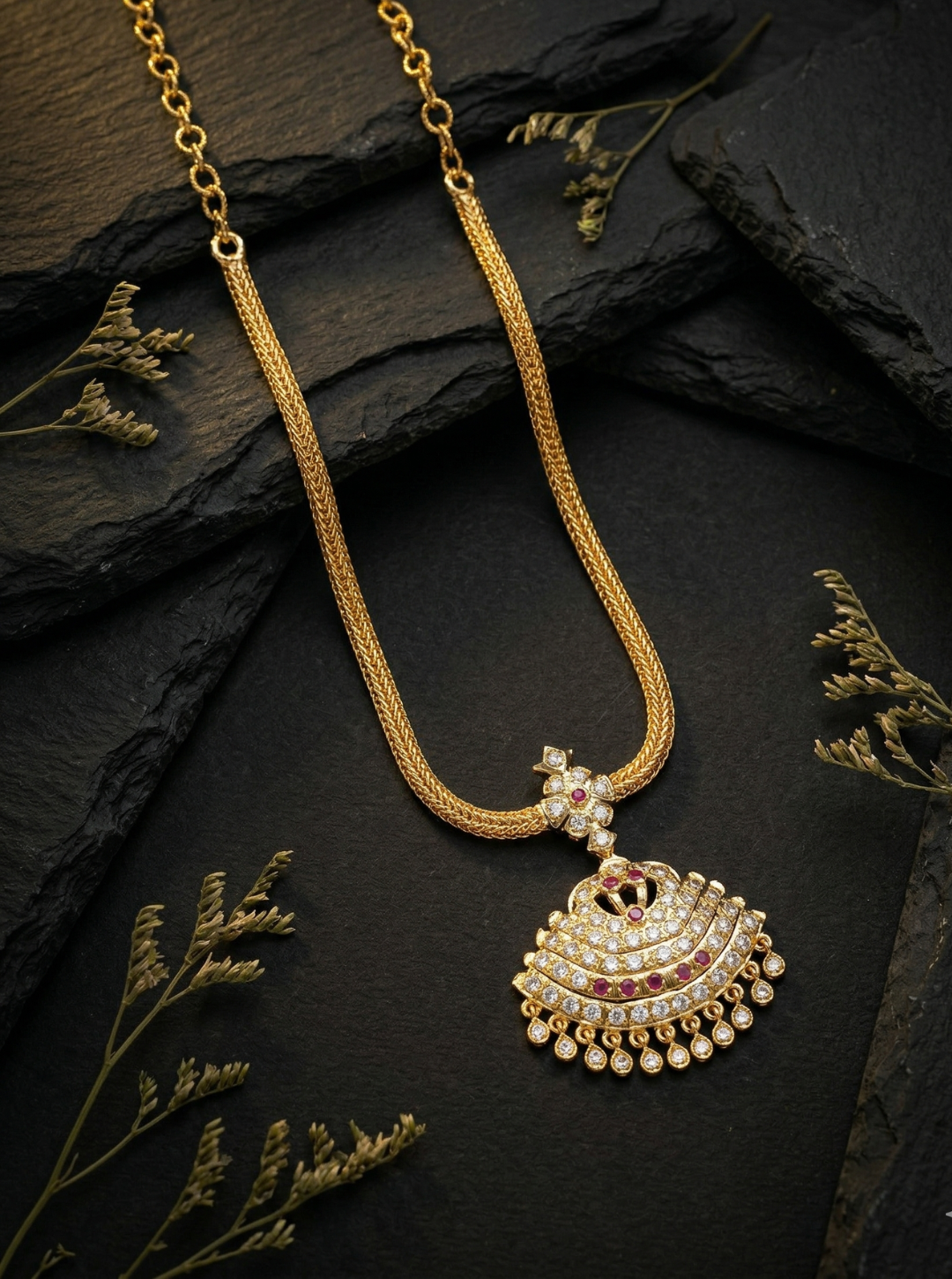 SWARNA MAYURI PANCHALOGA NECKLACE