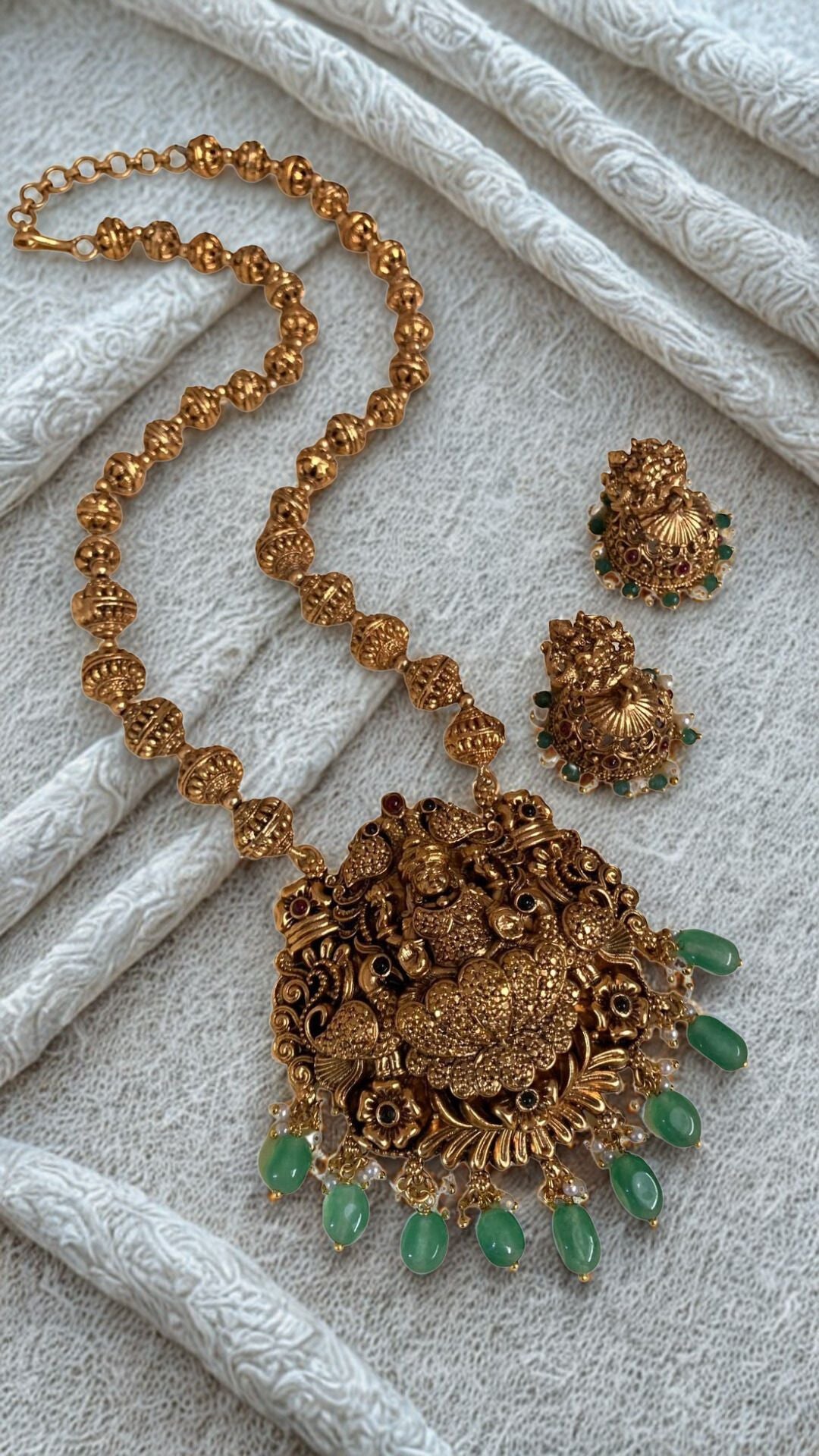 ROYAL KEMP GRAND NECKLACE