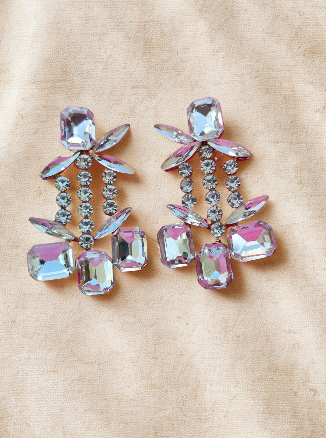 CRYSTAL GLASS EARRINGS