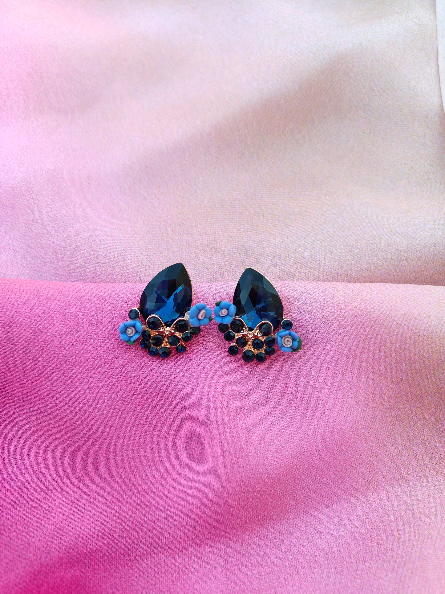 BLUEBELL DRIFT EARRINGS