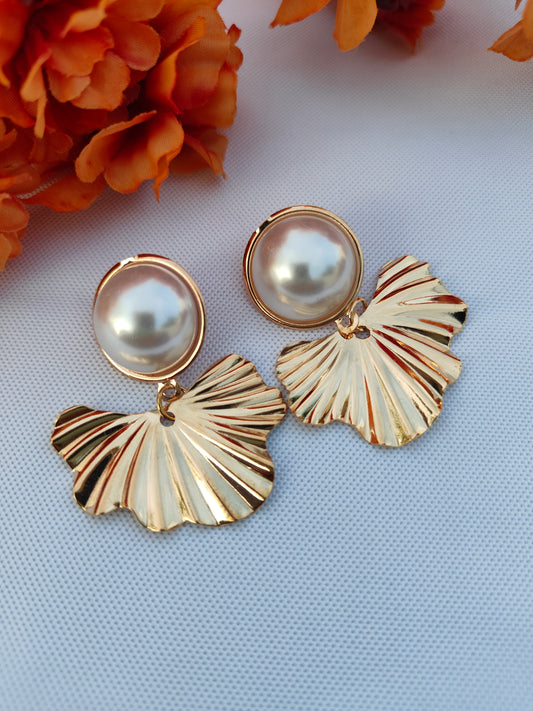 FLAWLESS GOLDEN COMBO EARRINGS