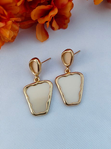6COLOR CHARM EARRINGS