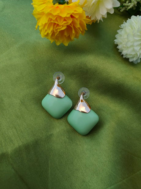 MULTICOLOR BUD EARRINGS
