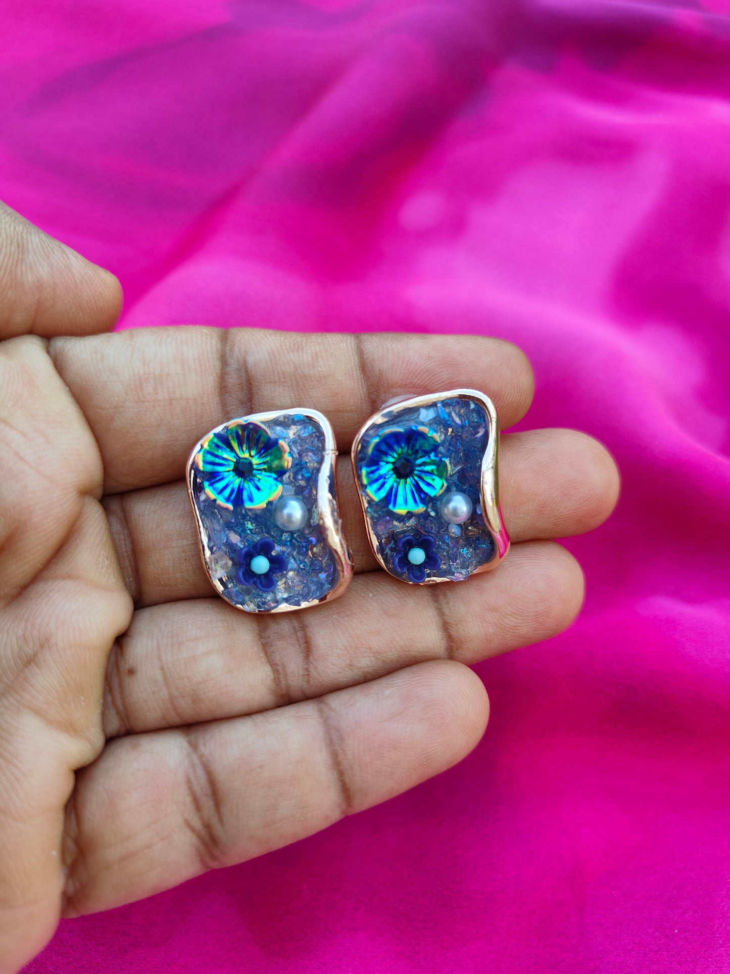 BLUE RIPPLE BLOOM EARRINGS