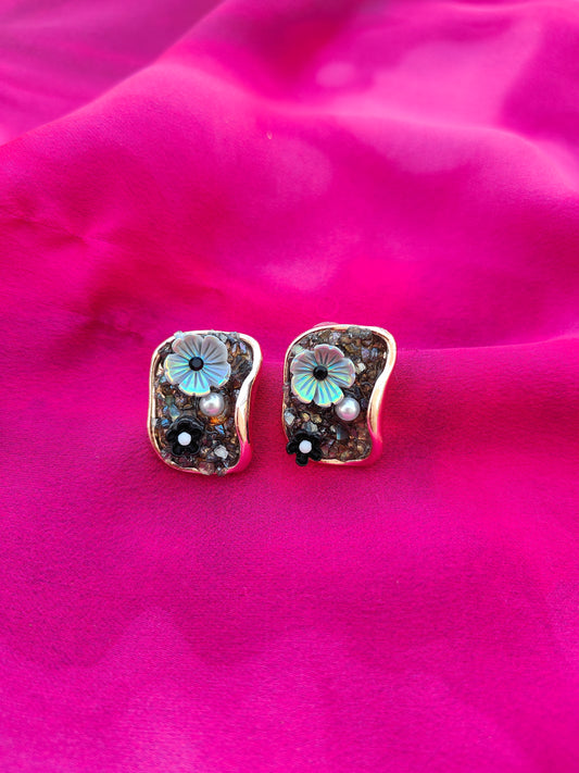 SILVER POND WHISPER EARRINGS