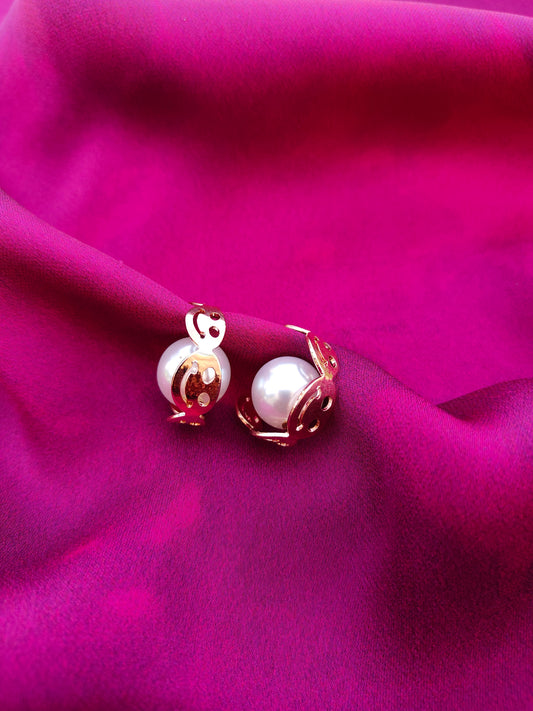 SMILEY LOOP HOOP EARRINGS