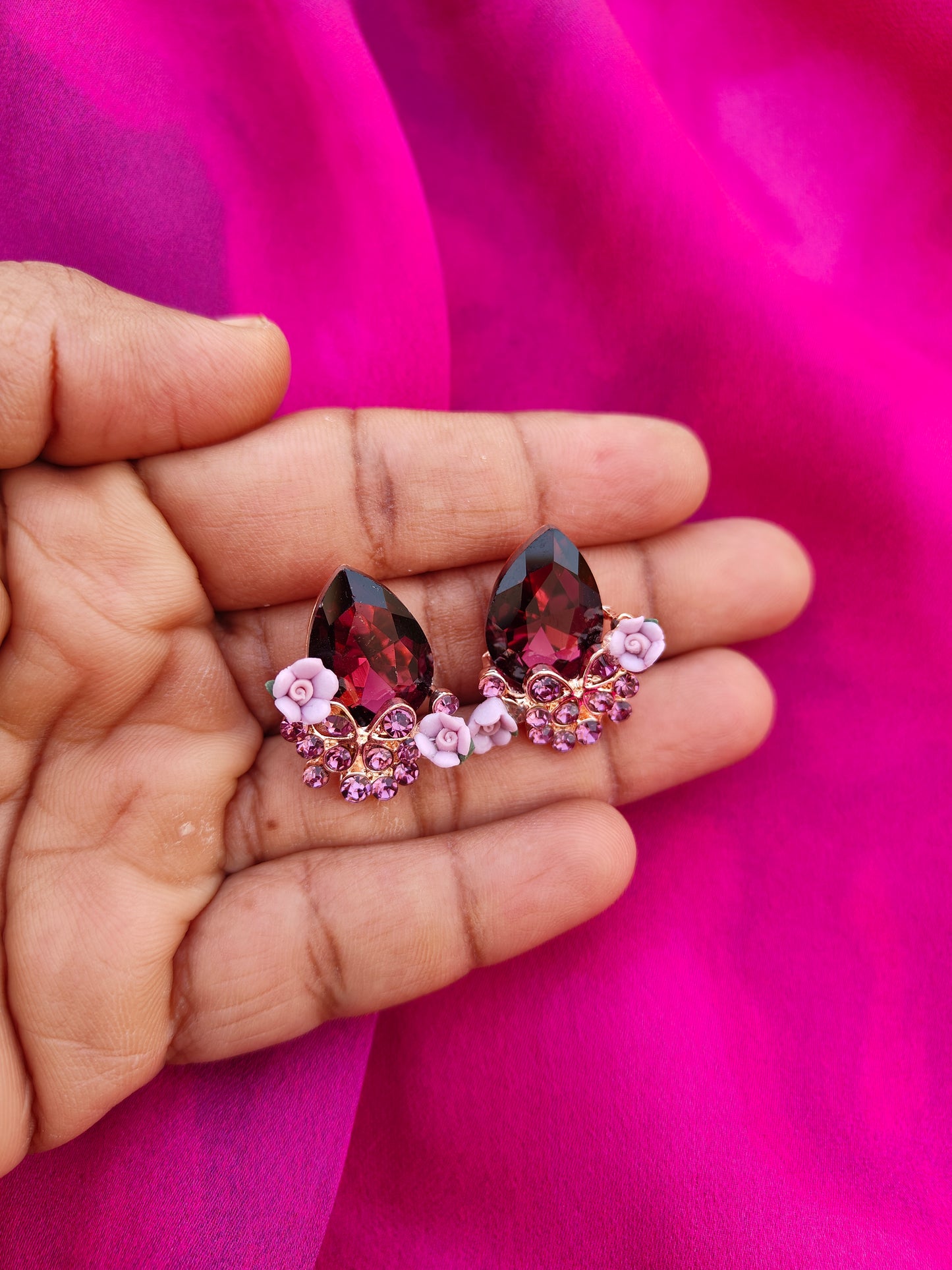 CRIMSON FLORET EARRINGS