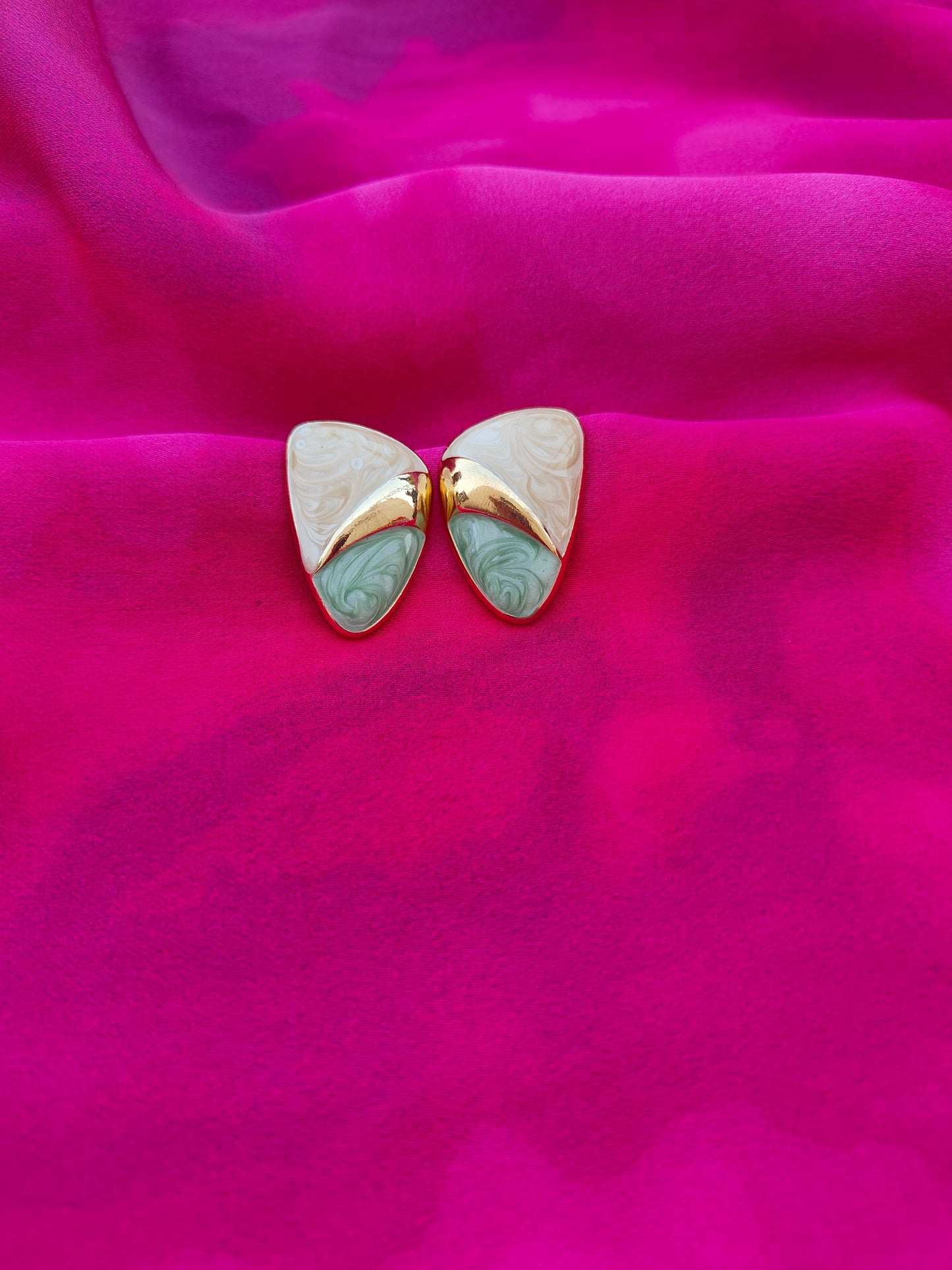 VINTAGE MINT CREME EARRINGS