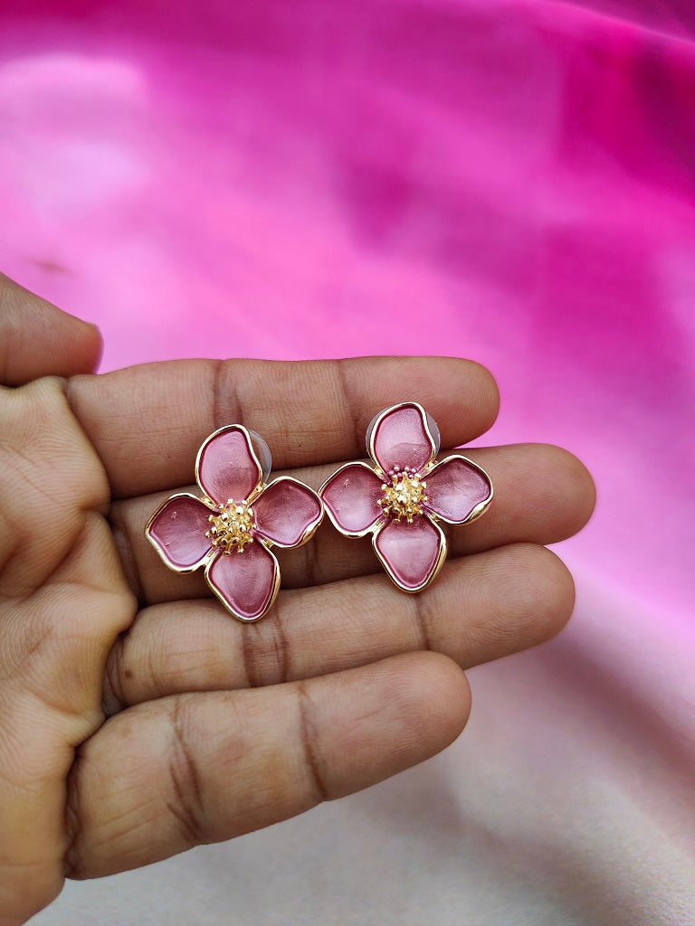 FLORAL STUD EARRINGS