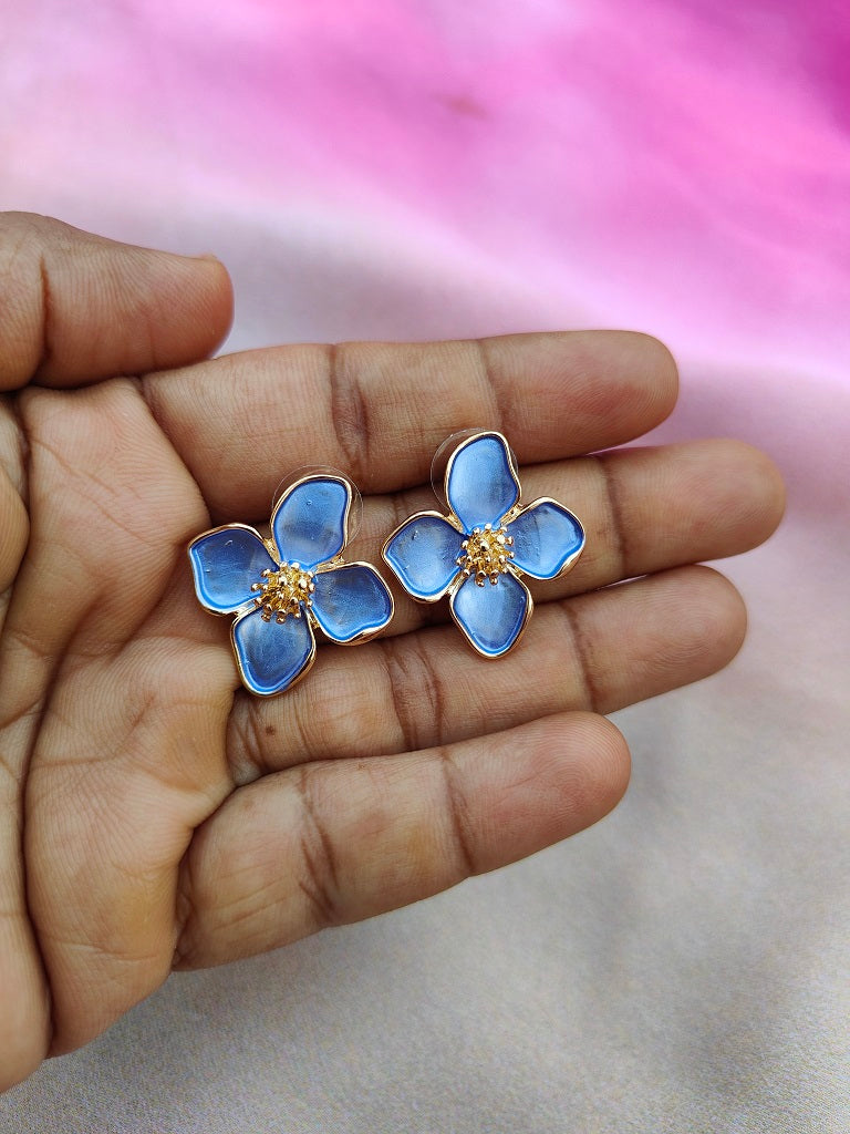 FLORAL STUD EARRINGS