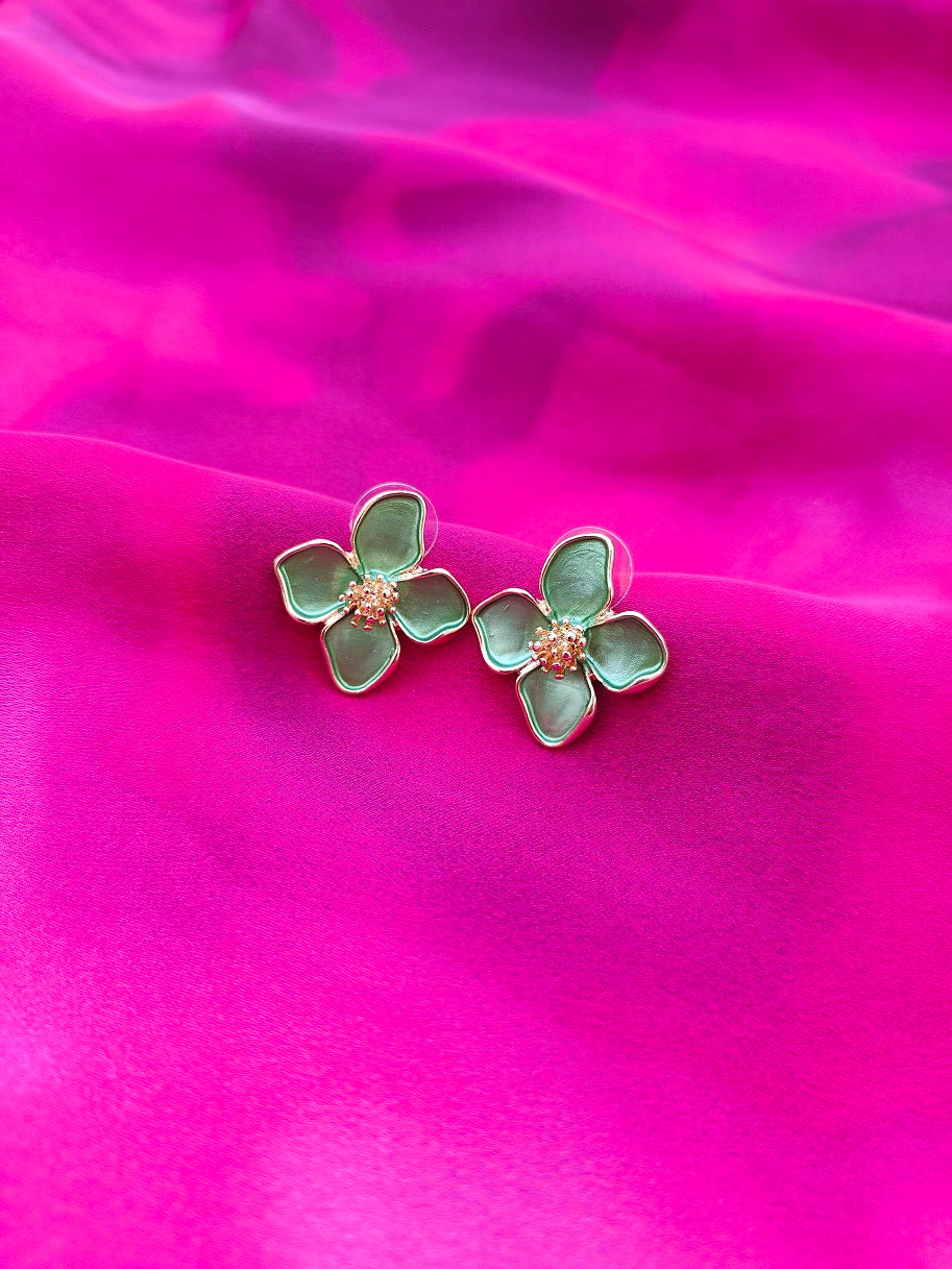 FLORAL STUD EARRINGS