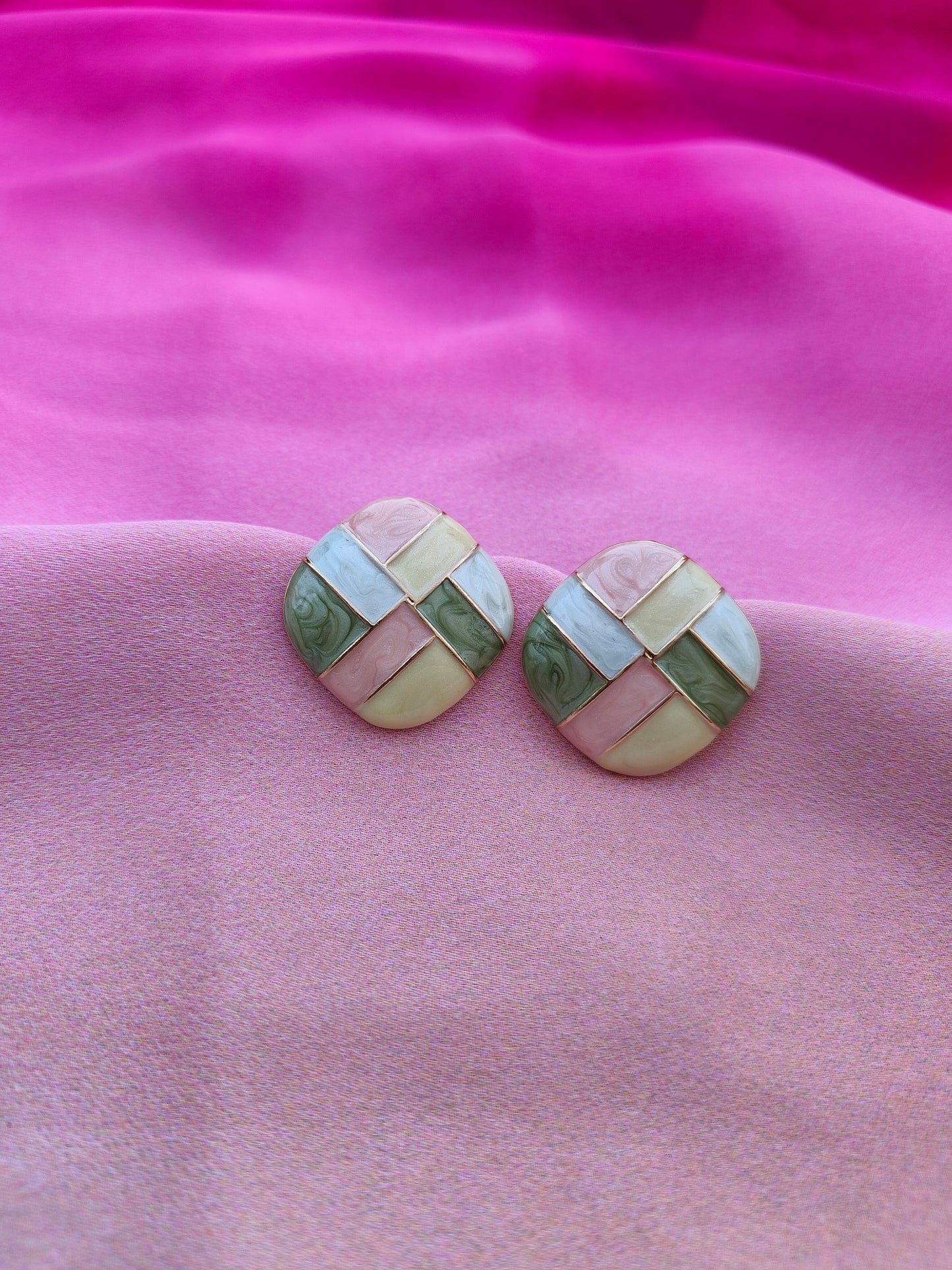 VINTAGE JEWEL TONE EARRINGS