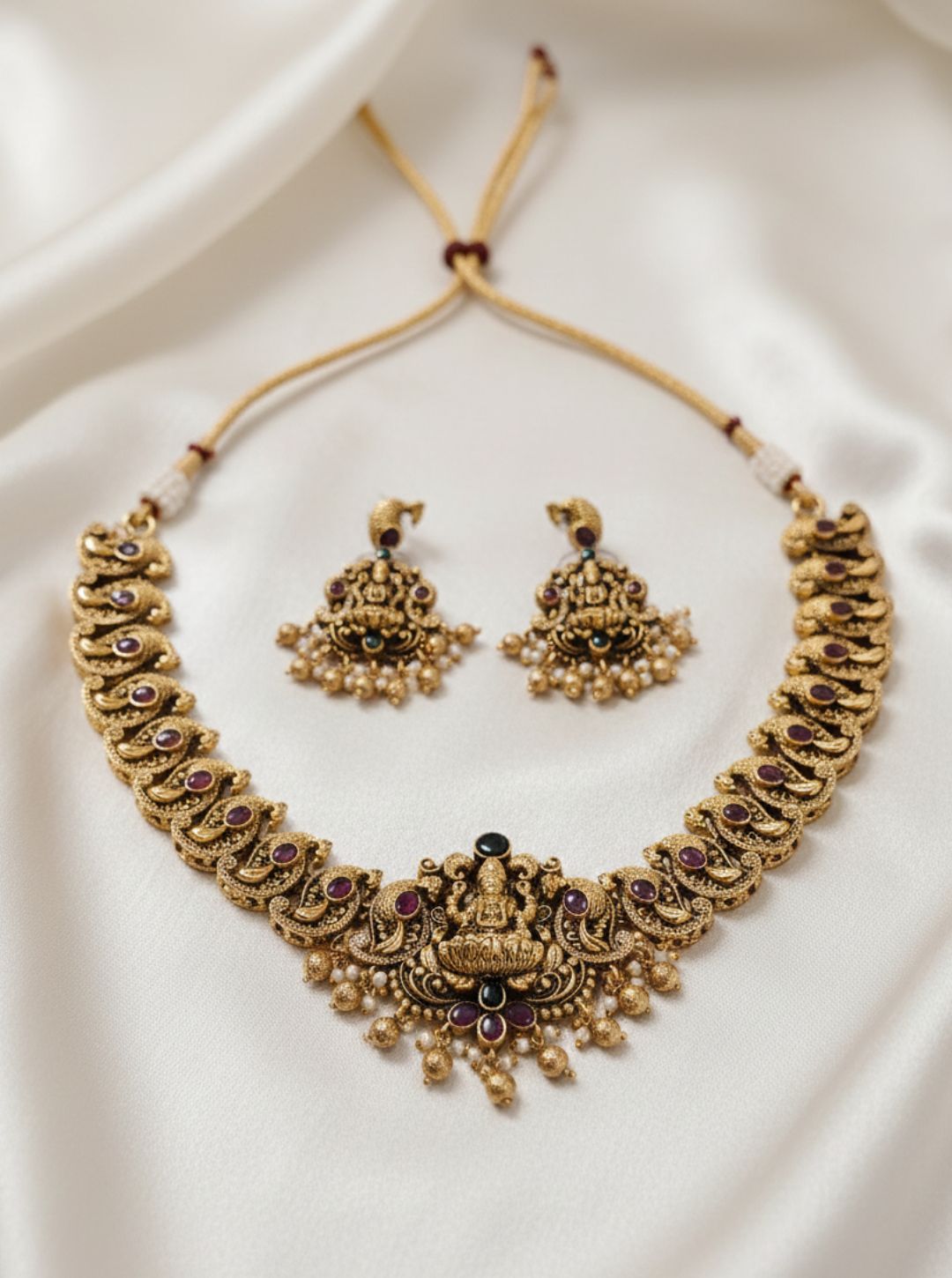 GRAND GODDESS MOTIF BRIDAL NECKLACE