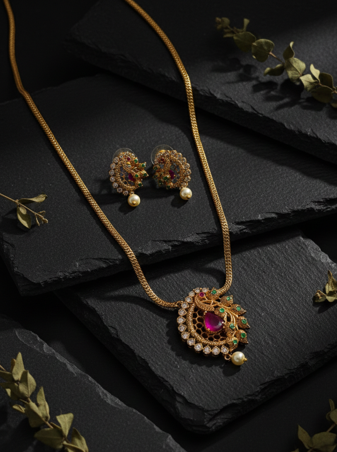 PEACOCK KUNDAN PENDANT NECKLACE