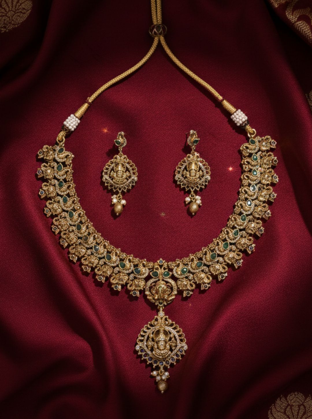 TEMPLE MOTIF NECKLACE