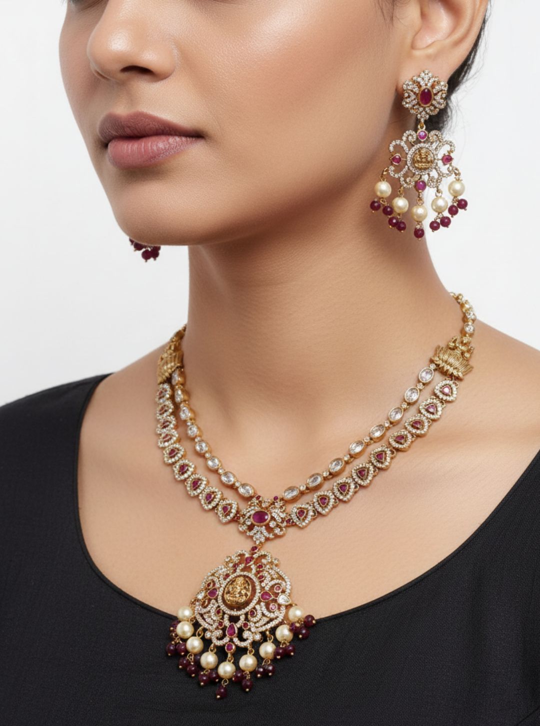 ROYAL KUNDAN PENDANT NECKLACE