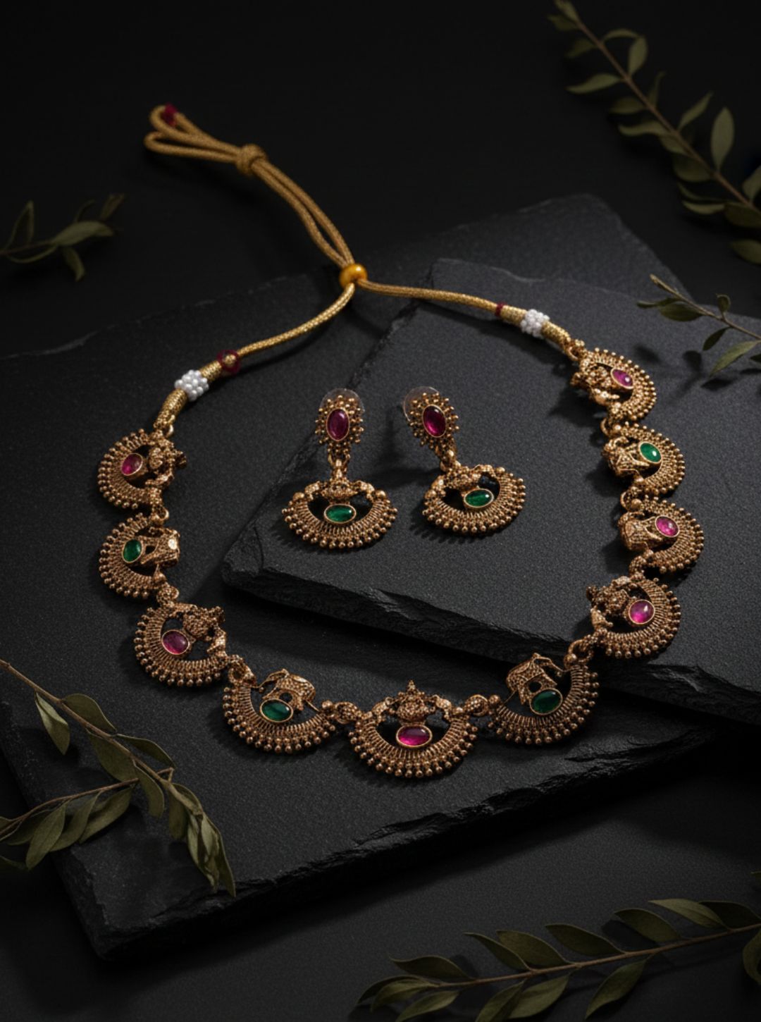 DUAL-TONE MOTIF TEMPLE NECKLACE