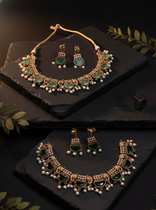 DUAL EMRALD CHOKER NECKLACE