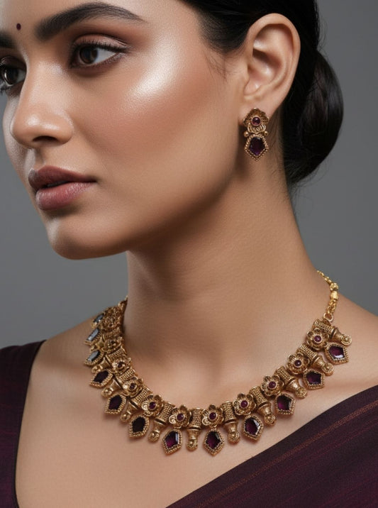 HERITAGE TEMPLE NECKLACE