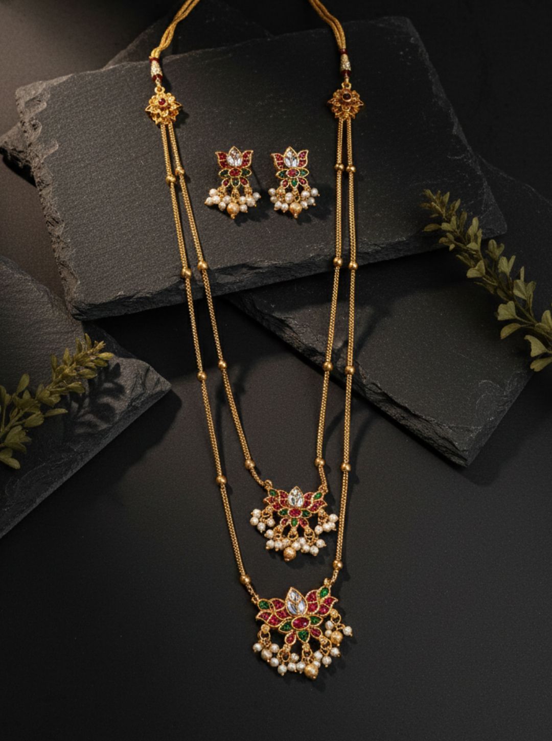 RUBY FLORAL LAYER NECKLACE